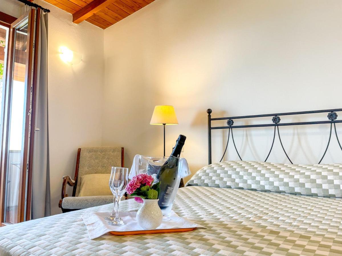Hotel Il Capanno Pietra Ligure Exteriér fotografie